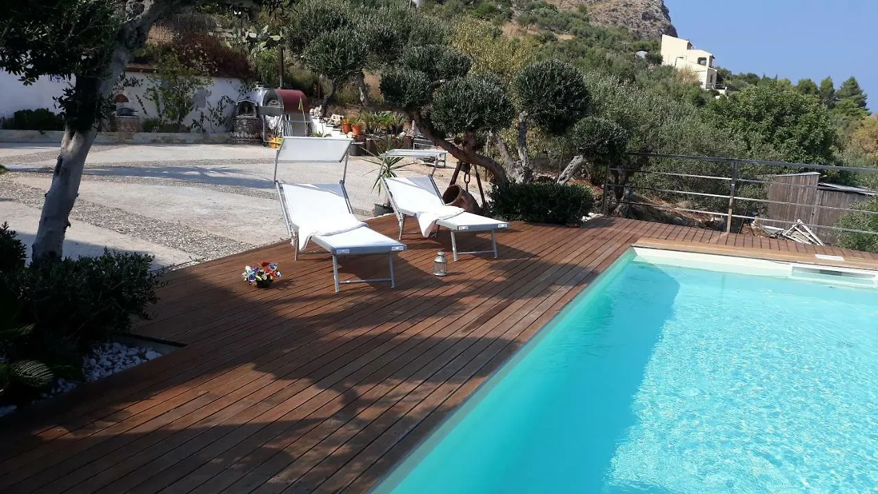 Villa La Cueva Castellammare del Golfo 0*,